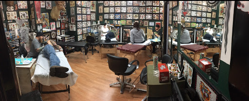 Tattoo Shop «Consolidated Tattoo», reviews and photos, 107 W Kearsley St, Flint, MI 48502, USA