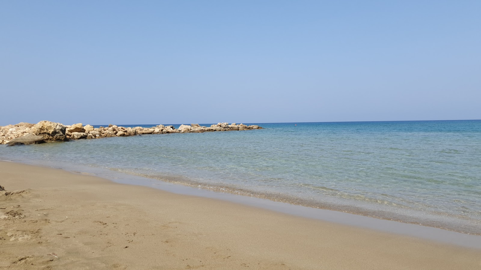 Foto von Paralimni Sands mit sehr sauber Sauberkeitsgrad