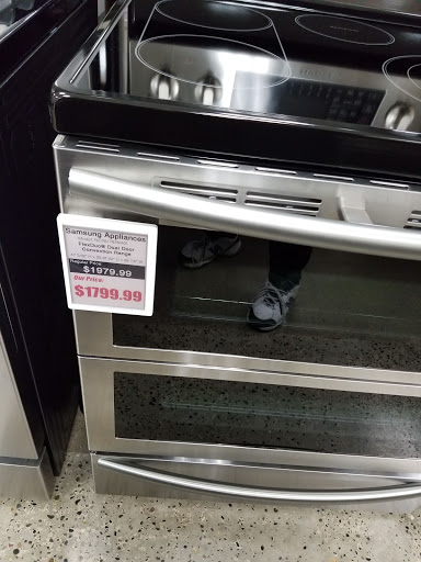 Appliance Store «Albert Lee Appliance - Tacoma», reviews and photos, 4124 Tacoma Mall Blvd, Tacoma, WA 98409, USA