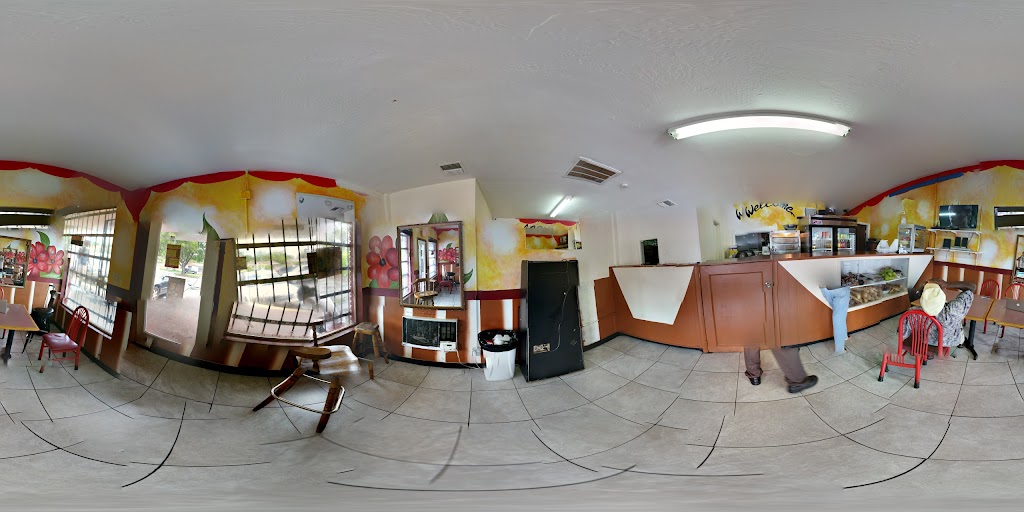 Wally Caramel Restaurant 33313