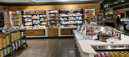 Grocery Store «Whole Foods Market», reviews and photos, 13998 Cedar Rd, University Heights, OH 44118, USA