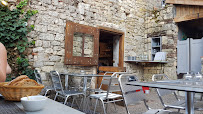 Atmosphère du Restaurant français Le Cantou à Saint-Cirq-Lapopie - n°2