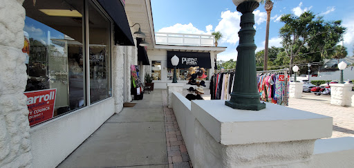Beauty Salon «Pure Aveda Salonspa», reviews and photos, 206 W 5th Ave, Mt Dora, FL 32757, USA