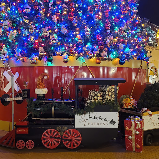 Outlet Mall «Outlets at San Clemente», reviews and photos, 101 W Avenida Vista Hermosa #190, San Clemente, CA 92672, USA