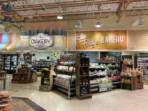 Grocery Store «Lowes Foods of Boone», reviews and photos, 267 New Market Centre, Boone, NC 28607, USA