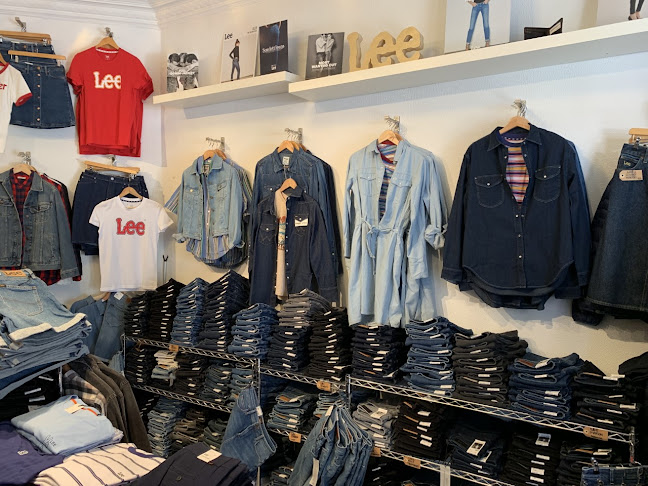 5 anmeldelser af Jeansstore (Tøjbutik) i Østerbro (Hovedstaden)