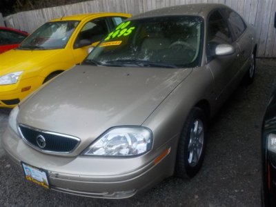 Used Car Dealer «CB Credit King Auto Sales», reviews and photos, 10307 Lake City Way NE, Seattle, WA 98125, USA