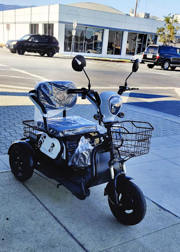 Deer Focus E-Bikes and Bicycle Shop image