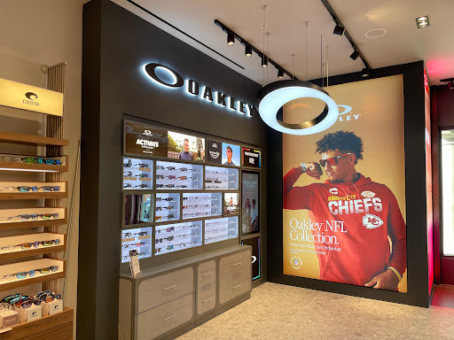 Eye Care Center «LensCrafters», reviews and photos, 1040 E Imperial Hwy, Brea, CA 92821, USA