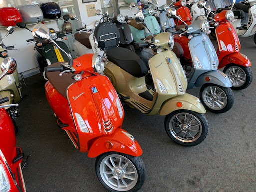 Motor Scooter Dealer «Vespa of Sherman Oaks», reviews and photos, 13629 Ventura Blvd, Sherman Oaks, CA 91423, USA