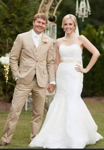 Nail Salon «Profiles Hair Salon», reviews and photos, 1185 Green St SE, Conyers, GA 30012, USA