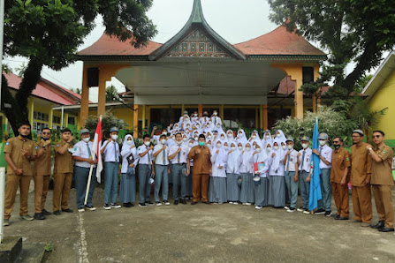 Komunitas - SMA Negeri 1 Lareh Sago Halaban