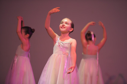 Dance School «Cavod Academy of the Arts», reviews and photos, 665 W Main St, New Holland, PA 17557, USA