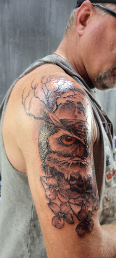 Explore tattoo ideas for knuckles, creative tattoo ideas in Davenport, available at Darkside Art Co.
