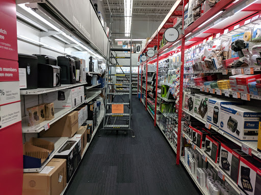 Office Supply Store «Staples», reviews and photos, 1104 W Broad St, Falls Church, VA 22046, USA