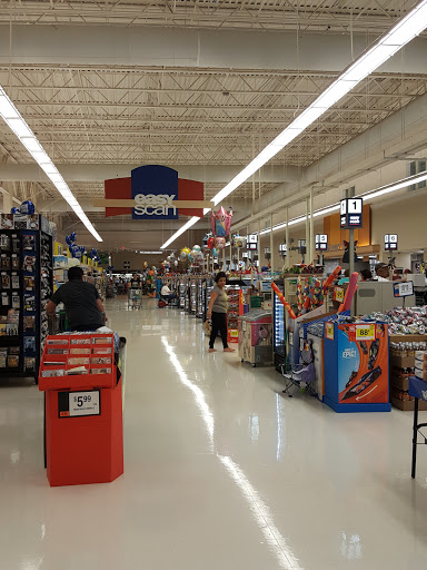 Grocery Store «Giant Food Stores», reviews and photos, 600 E Lancaster Ave, Reading, PA 19607, USA