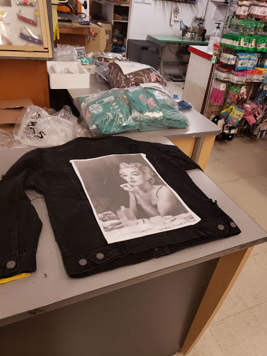 1104 W Redondo Beach Blvd, Gardena, CA 90247, USA