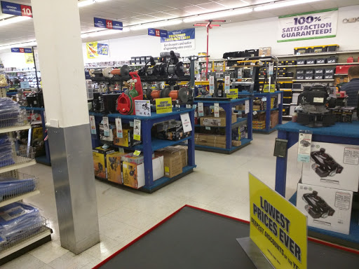 Hardware Store «Harbor Freight Tools», reviews and photos, 3333 W Henrietta Rd #400, Rochester, NY 14623, USA