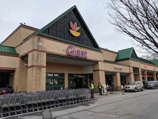 Giant Food, 1020 W 41st St, Baltimore, MD 21211, USA, 