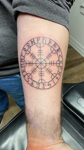 Tattoo Shop «Sacred Art Tattoos», reviews and photos, 897 W McClain Ave, Scottsburg, IN 47170, USA