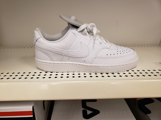 Shoe Store «Shoe Carnival», reviews and photos, 3247 N Pleasantburg Dr, Greenville, SC 29609, USA