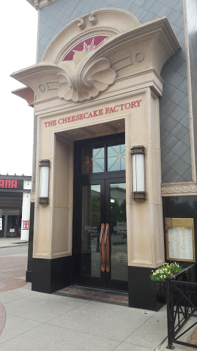 Restaurant «The Cheesecake Factory», reviews and photos, 1566 Polaris Pkwy, Columbus, OH 43240, USA