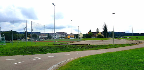 Parkplatz Sportplatz
