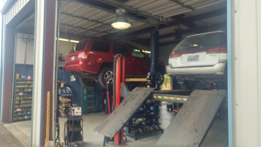 Radiator Repair Service «T & P Automotive Service», reviews and photos, 16535 Railway Rd SE, Yelm, WA 98597, USA