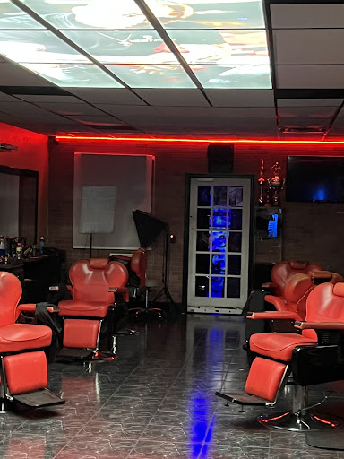 Barber Shop «Luxury Cuts 305 Barber Shop», reviews and photos, 11244 SW 137th Ave, Miami, FL 33186, USA