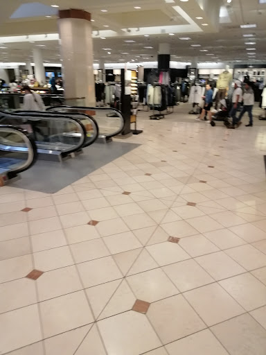 Department Store «Nordstrom Tysons Corner Center», reviews and photos, 8075 Tysons Corner Center, McLean, VA 22102, USA