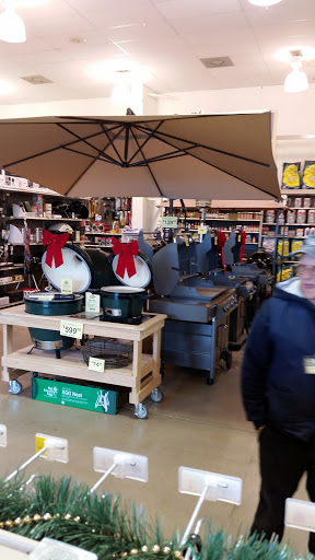 Hardware Store «Taylor’s Do it Center», reviews and photos, 2865 Lynnhaven Dr, Virginia Beach, VA 23451, USA