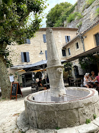 Le Bris de Glace le fournil by nasso du Restaurant méditerranéen Le Fournil à Bonnieux - n°3