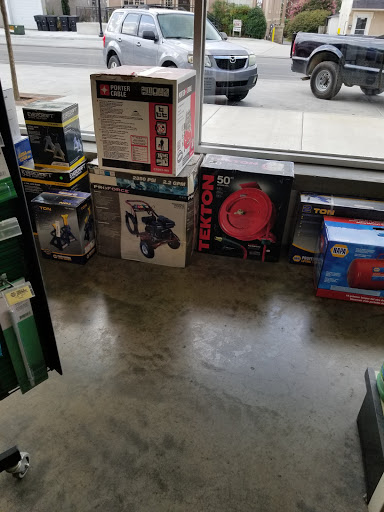 Auto Parts Store «NAPA Auto Parts - Florida Brothers Inc», reviews and photos, 412 W Lytle St, Murfreesboro, TN 37130, USA