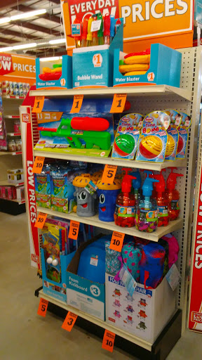Dollar Store «FAMILY DOLLAR», reviews and photos, 3120 14th St, Plano, TX 75074, USA