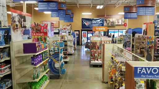 Pet Supply Store «PetSmart», reviews and photos, 2102 W Union Blvd #22A, Bethlehem, PA 18018, USA