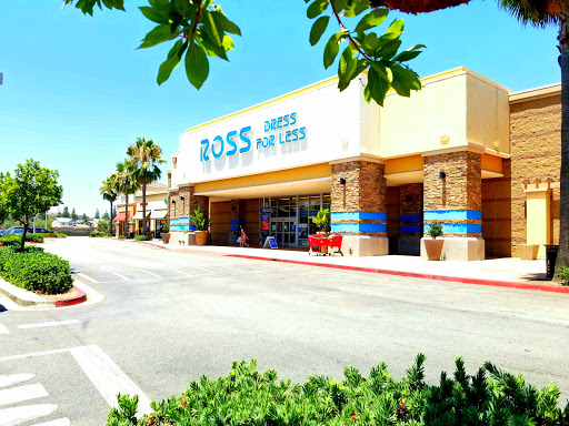 Clothing Store «Ross Dress for Less», reviews and photos, 723 Rio Rancho Rd, Pomona, CA 91766, USA