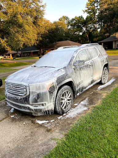 CATIA MOBILE DETAILING LLC. en Baker