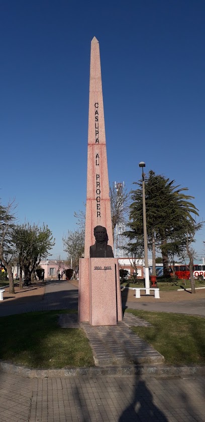 Monumento De La Plaza