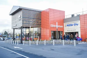 Centre commercial Carrefour Auchy les Mines image
