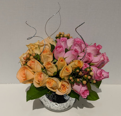 Florist «A Whole Bunch Flower Market», reviews and photos, 326 Cambridge St, Burlington, MA 01803, USA