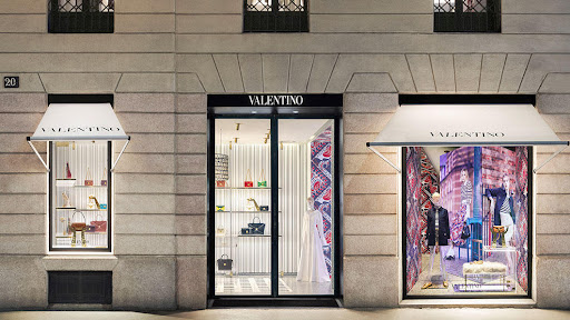 VALENTINO, 3500 S Las Vegas Blvd A03B, Las Vegas, NV 89109, USA, 