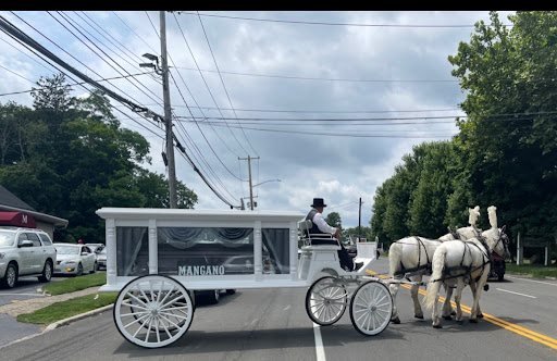 Funeral Home «Tuthill-Mangano Funeral Home, Inc», reviews and photos, 406 E Main St, Riverhead, NY 11901, USA