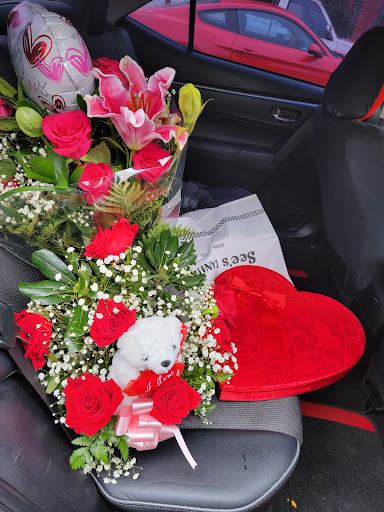 Grocery Store «Mi Pueblo Food Center», reviews and photos, 187 Harder Rd, Hayward, CA 94544, USA