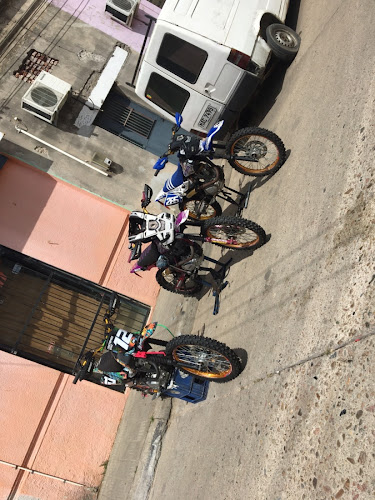 Opiniones de Navas Motos 24/7 en Canelones - Tienda de motocicletas