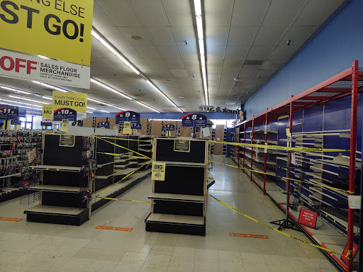 Auto Parts Store «Pep Boys Auto Parts & Service», reviews and photos, 2946 Bristol St, Costa Mesa, CA 92626, USA