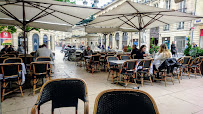 Atmosphère du Restaurant Le Grand Café à Bordeaux - n°10