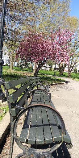 Park «Bowne Park», reviews and photos, 156-17 29th Ave, Flushing, NY 11354, USA