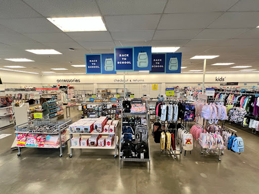 Department Store «Nordstrom Rack Station Park», reviews and photos, 380 Station Pkwy, Farmington, UT 84025, USA