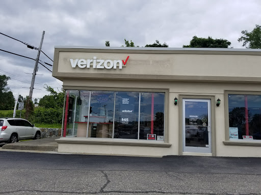 Cell Phone Store «Verizon Authorized Retailer - Wireless Zone», reviews and photos, 129 US-6, Mahopac, NY 10541, USA