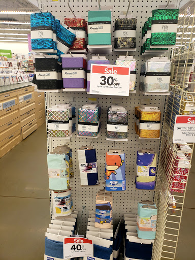 Fabric Store «Jo-Ann Fabrics and Crafts», reviews and photos, 6234 Commerce Palms Dr, Tampa, FL 33647, USA